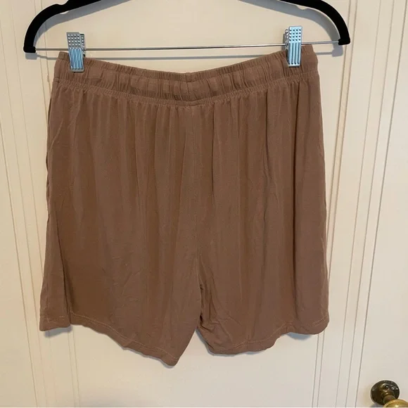 Comfrt Cloud Shorts Sleepwear Casual Shorts in Mocha Brown Unisex Large - Picture 5 of 6